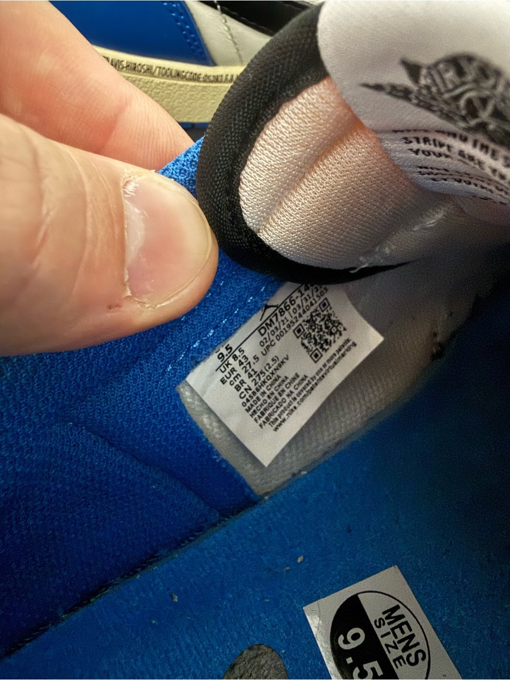 Air Jordan 1 low fragment Travis Scott - Picture 6 of 9